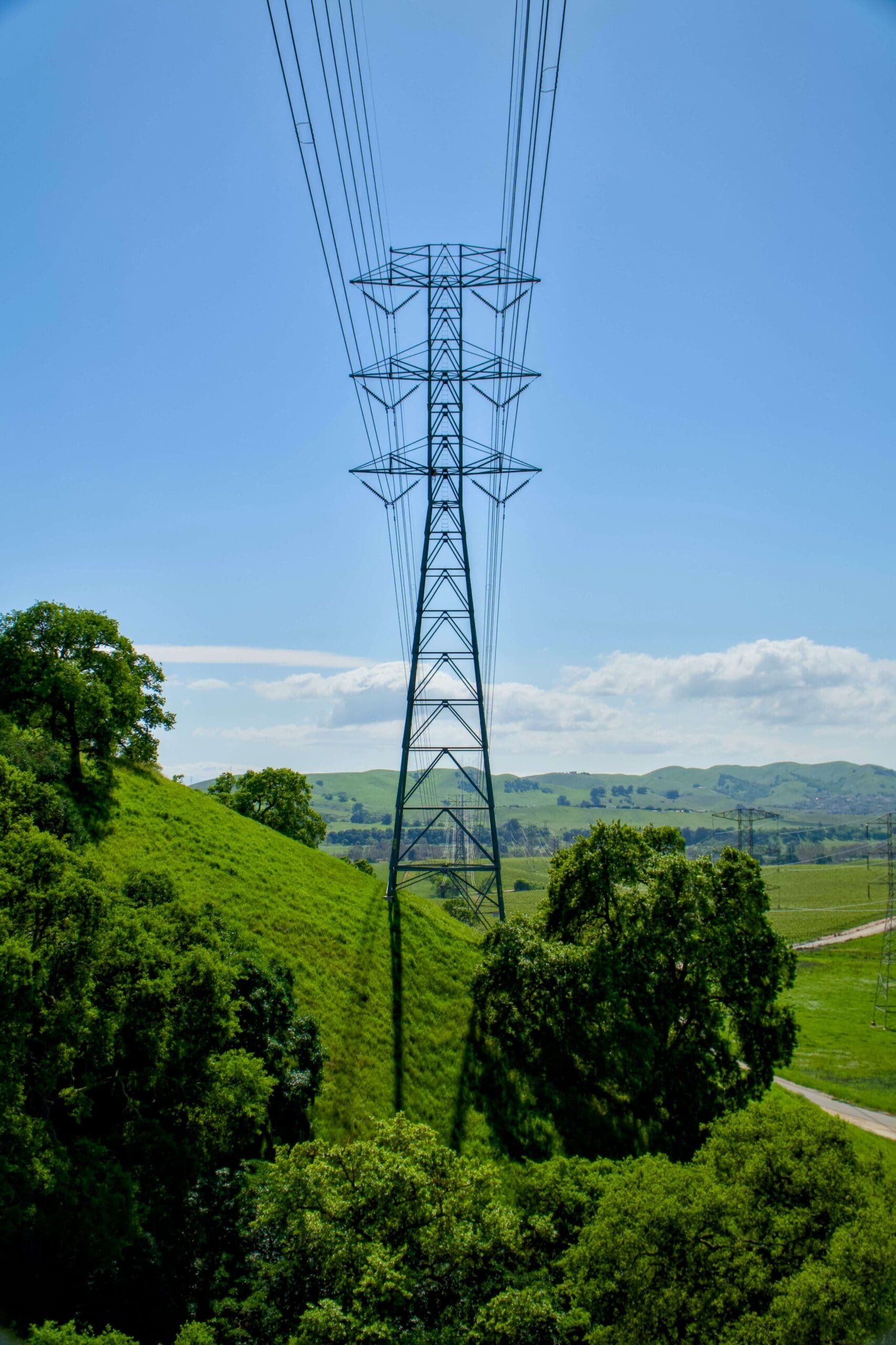 GreenKey helps Canadian homeowners understand how their energy bill charges change after installing a rooftop solar system.